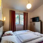 Penthouse Schmetterling Mit Dachterrasse * Τσελ αμ Ζέε