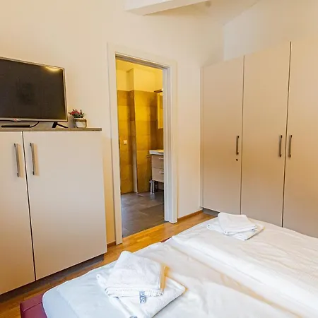 Penthouse Schmetterling Mit Dachterrasse * Zell am See