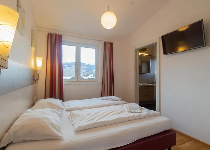 Penthouse Schmetterling Mit Dachterrasse * Zell am See