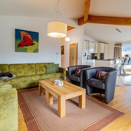 Penthouse Schmetterling Mit Dachterrasse * Zell am See